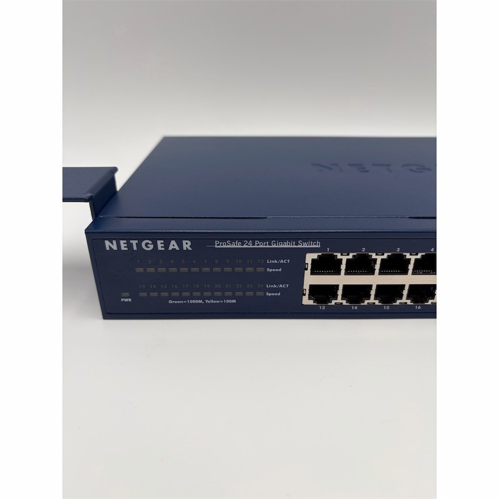 NETGEAR ProSafe 24-Port Gigabit Ethernet Switch Unmanaged Rackmount w/‎ - Picture 7 of 11
